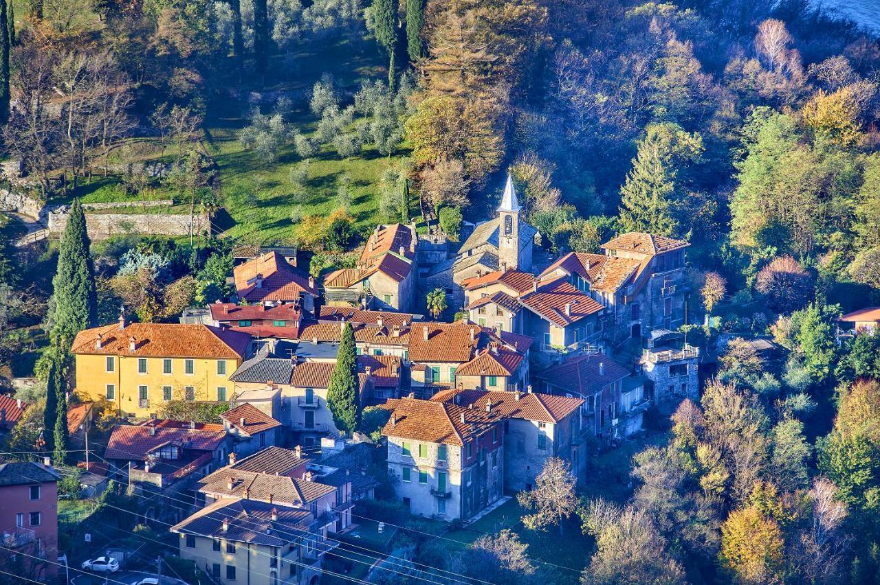 Castello Di Vezio In The Village Varenna Exterior foto